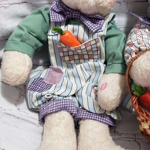 Easter Bunny Rabbit Trio Posable Vintage WMG 14 Inch 2005 - Picture 3 of 13